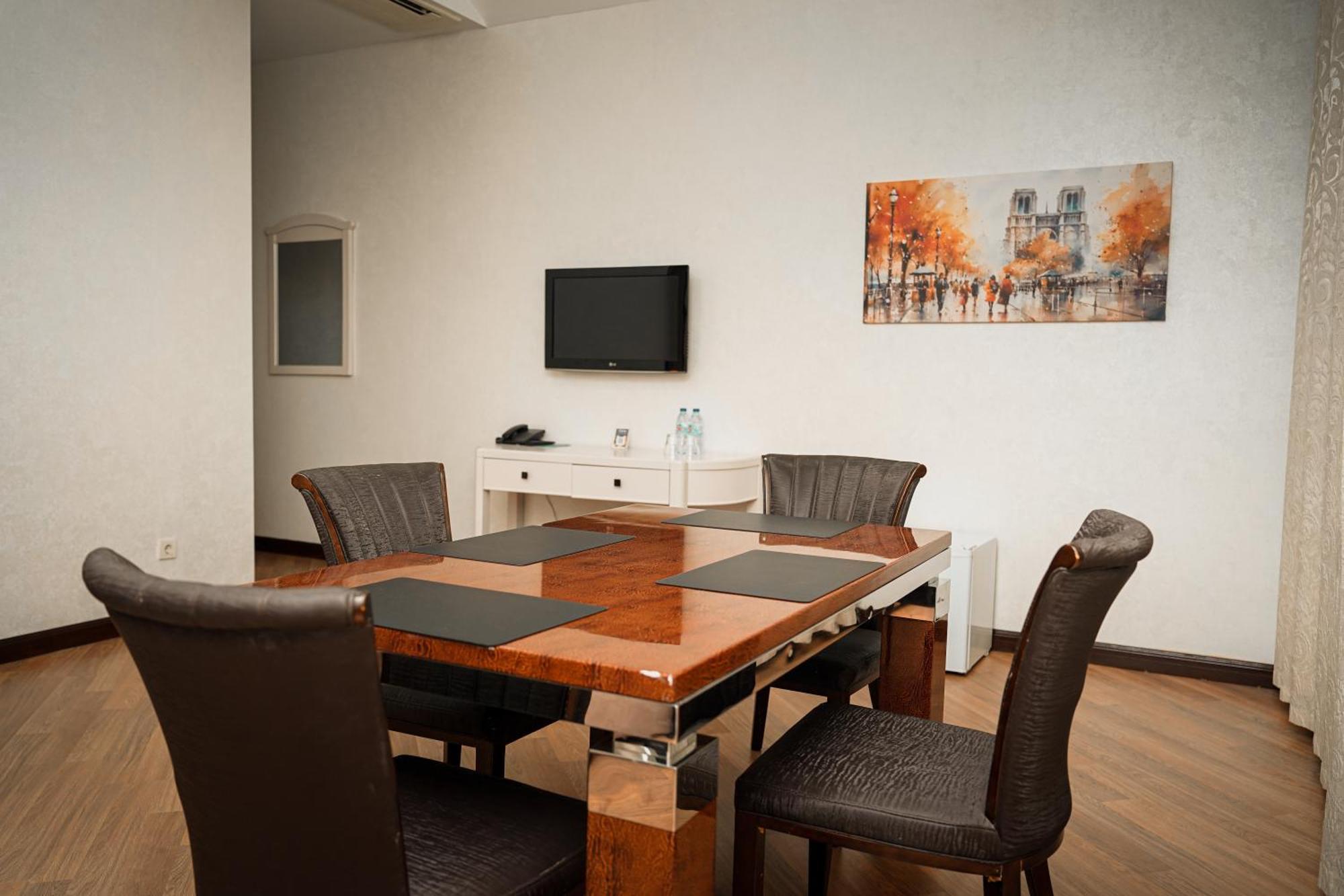 Safran Hotel Baku Extérieur photo